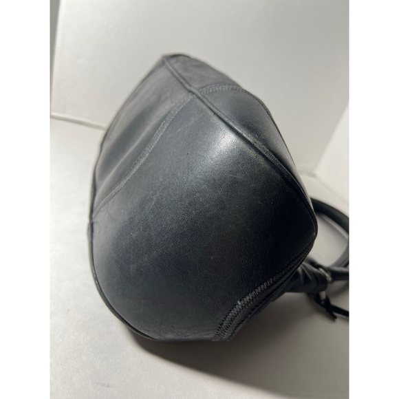 Prada Black Shoulder Bag with Crescent Silhouette - Picture 7 of 12